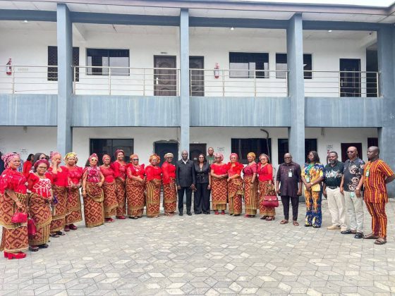 Nwerekanma Ladies Association Pays Courtesy Visit to Obio/Akpor Council Chairman